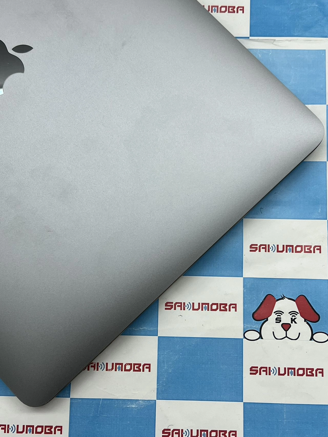 MacBook Pro 13インチ 2019 Thunderbolt 3ポートx 4 256GB MV962J/A A1989