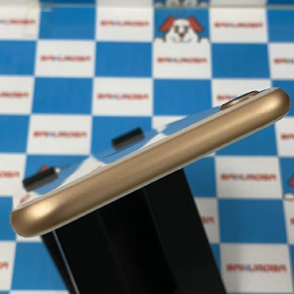 iPhone8 docomo版SIMフリー 64GB MQ7A2J/A A1906 ゴールド