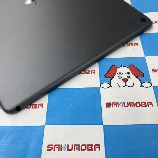 iPad Air 第3世代 Wi-Fiモデル 64GB MUUJ2J/A A2152 スペースグレイ