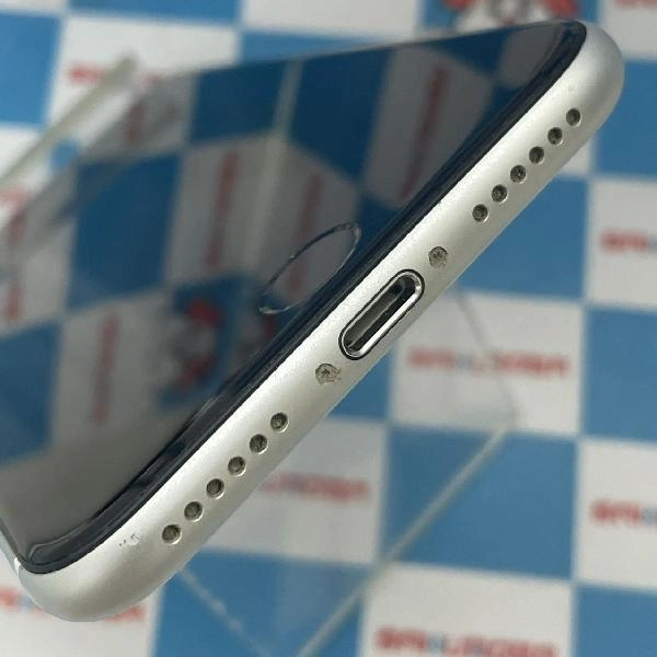 iPhoneSE 第2世代 SoftBank版SIMフリー 64GB NX9T2J/A A2296 ホワイト
