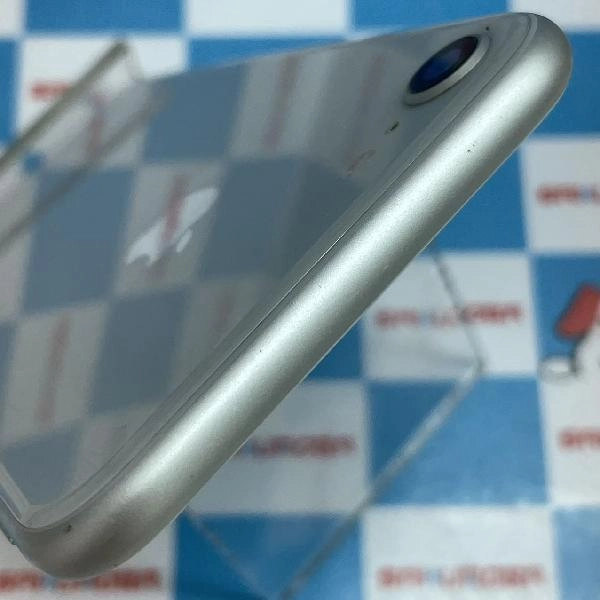 iPhone8 au版SIMフリー 64GB MQ792J/A A1906 シルバー