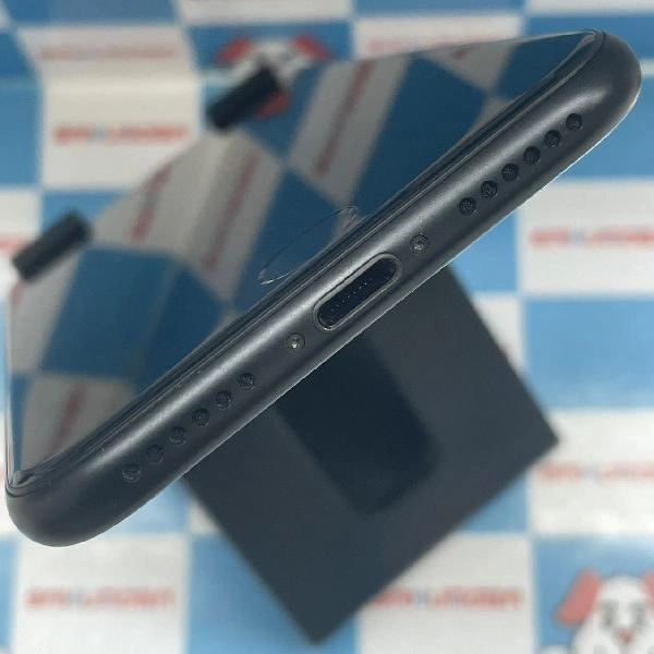 iPhoneSE 第2世代 docomo版SIMフリー 64GB MX9R2J/A A2296 ブラック