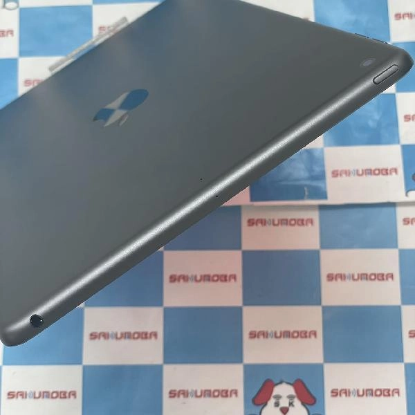 iPad 第7世代 Wi-Fiモデル 32GB MW742J/A A2197 新品同様品