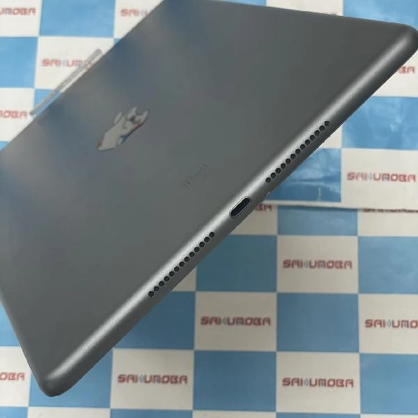 iPad 第7世代 Wi-Fiモデル 32GB MW742J/A A2197 新品同様品