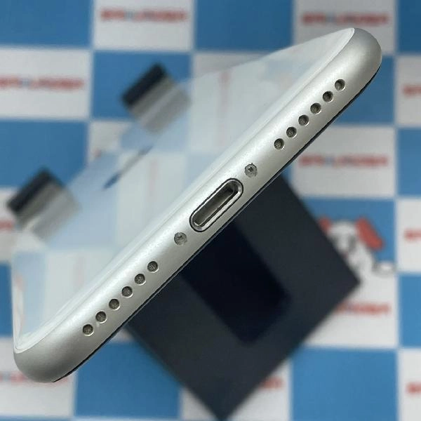iPhoneSE 第2世代 au版SIMフリー 64GB MX9T2J/A A2296 ホワイト