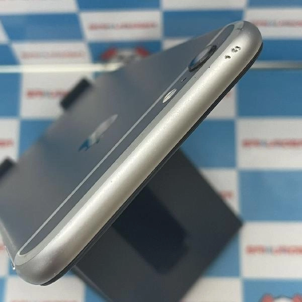 iPhone6 au 16GB MG472J/A A1586
