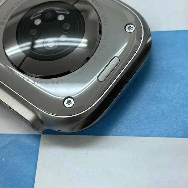 Apple Watch Ultra GPS + Cellularモデル  MNHG3J/A A2684 開封未使用品