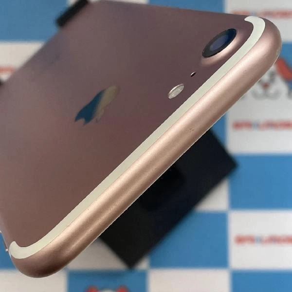 iPhone7 docomo版SIMフリー 128GB MNCN2J/A A1779 ローズゴールド