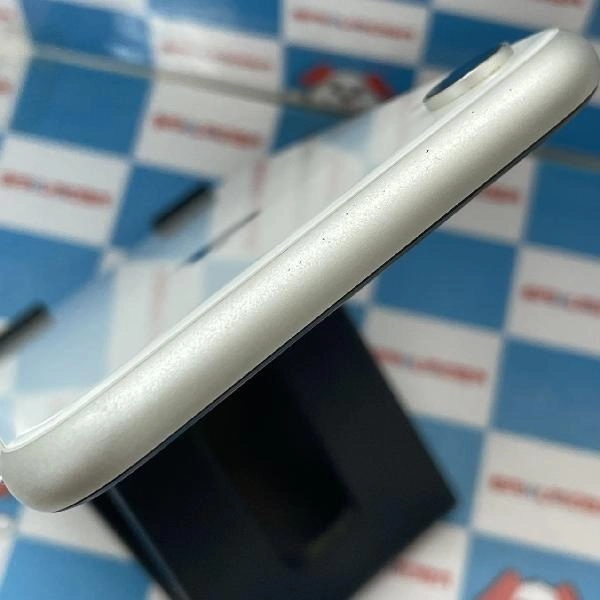 iPhoneXR docomo版SIMフリー 64GB MT032J/A A2106