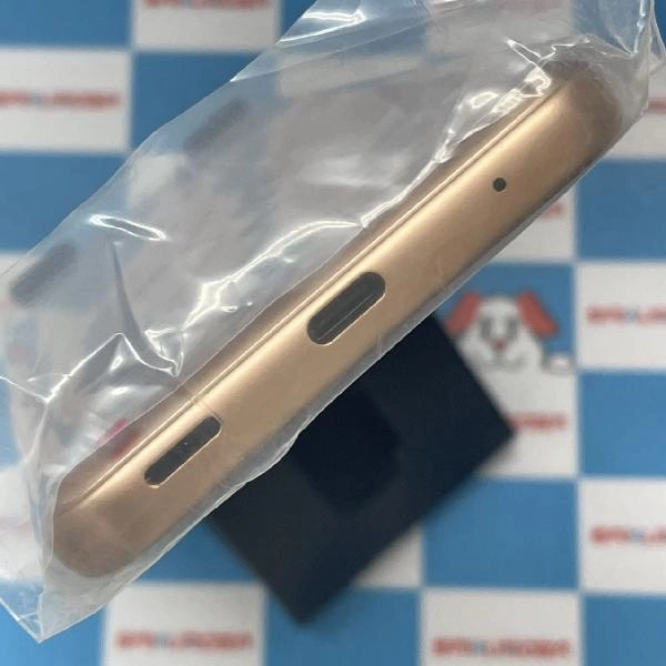 arrows We FCG01 au 64GB 未使用品