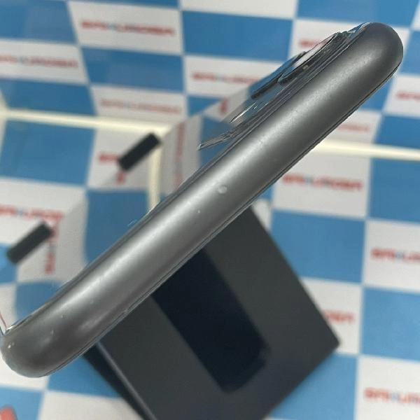 iPhone11 au版SIMフリー 128GB MWM02J/A A2221 ジャンク品 ブラック