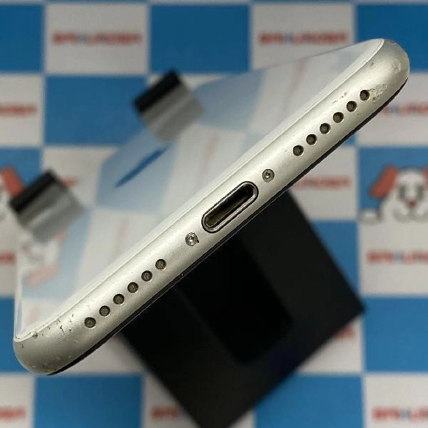 iPhoneSE 第2世代 SoftBank版SIMフリー 64GB MHGQ3J/A A2296 美品 ホワイト