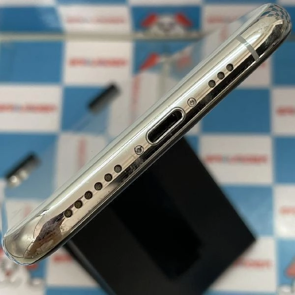 iPhoneXS au版SIMフリー 64GB MTAX2J/A A2098