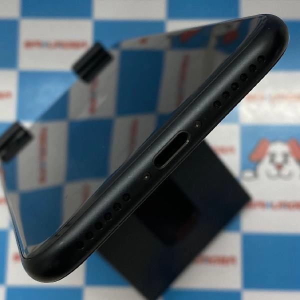 iPhoneSE 第2世代 au版SIMフリー 64GB MHGP3J/A A2296 極美品 ブラック