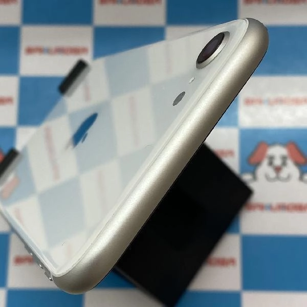 iPhoneSE 第2世代 au版SIMフリー 64GB MHGQ3J/A A2296 美品 ホワイト