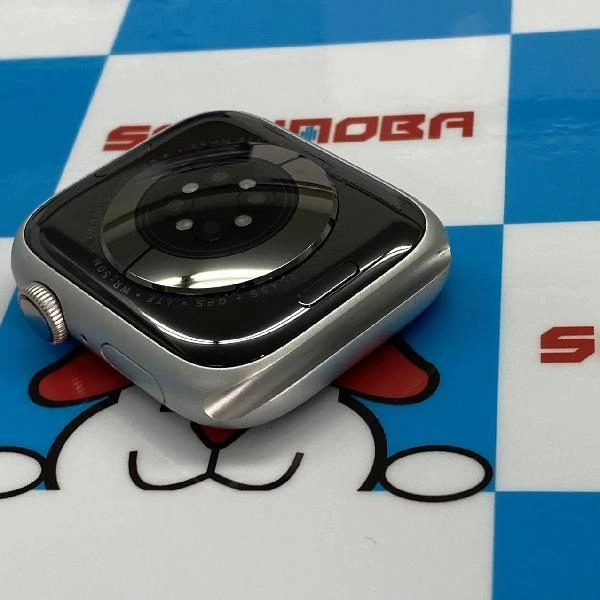 Apple Watch Series 8 GPS + Cellularモデル 32GB 45mm MP4J3J/A 新品同様