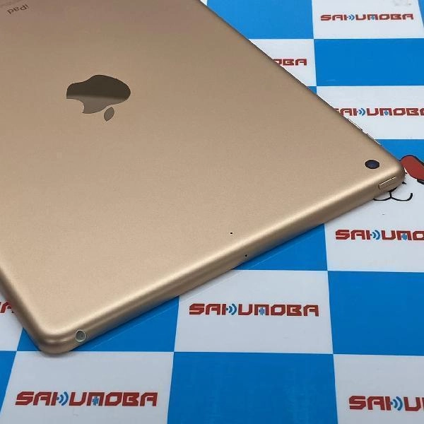 iPad 第8世代 Wi-Fiモデル 32GB MYLC2J/A A2270 新品同様品