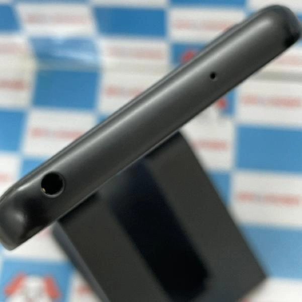 arrows We FCG01 au 64GB FCG01 SIMロック解除済