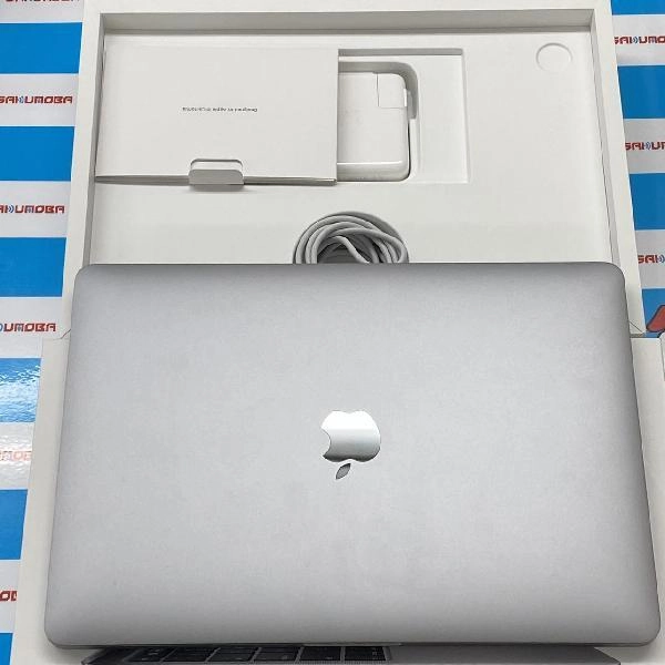 MacBook Pro 13インチ 2020 Thunderbolt 3ポートx2 512GB 8GB 512GB MXK52J/A 新品同様 スペースグレイ