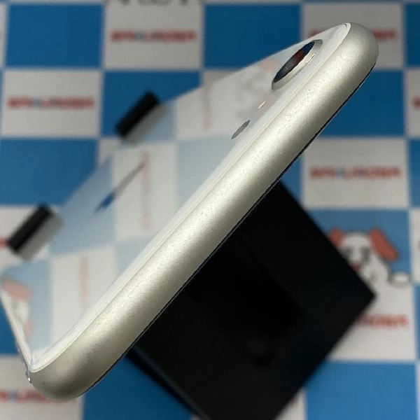 iPhoneSE 第2世代 SoftBank版SIMフリー 64GB MX9T2J/A A2296 極美品 ホワイト