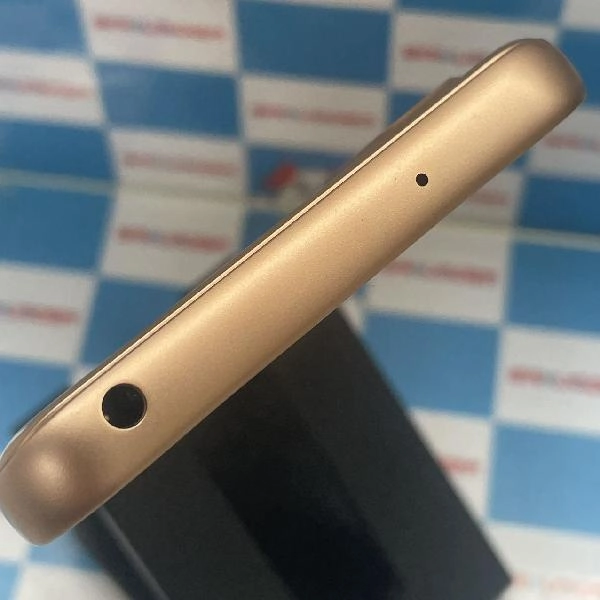 arrows We FCG01 au 64GB 極美品