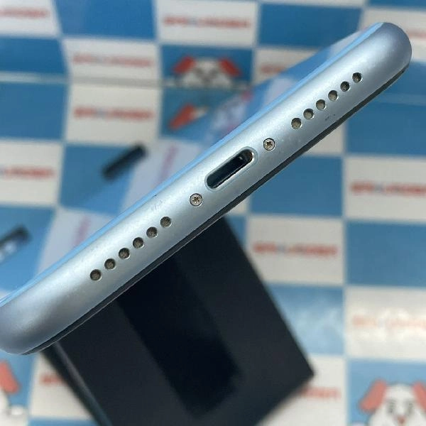 iPhoneXR docomo版SIMフリー 64GB MT0E2J/A A2106