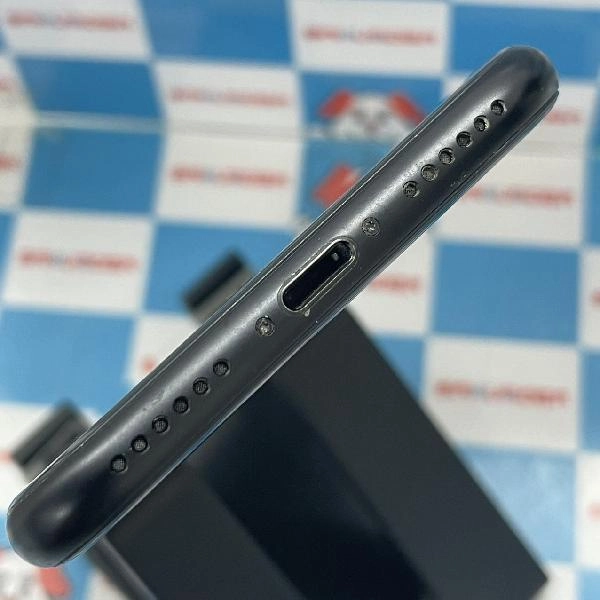 iPhoneSE 第2世代 SoftBank版SIMフリー 128GB MXD02J/A A2296 ブラック
