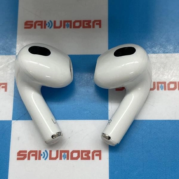 Apple AirPods 第3世代 MagSafe充電ケース付き  A2565 極美品 ホワイト
