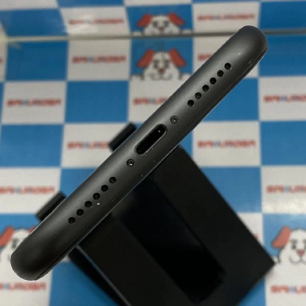 iPhone11 au版SIMフリー 64GB MWLT2J/A A2221 美品 ブラック