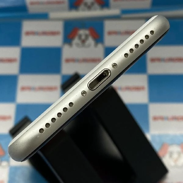 iPhoneSE 第2世代 au版SIMフリー 64GB MX9T2J/A A2296 ホワイト