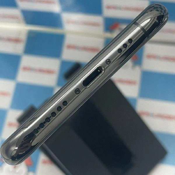 iPhone11 Pro au版SIMフリー 256GB MWC72J/A A2215 極美品