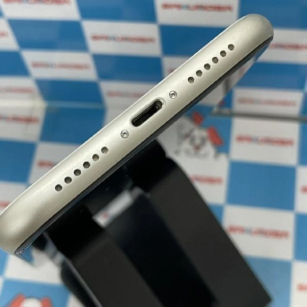 iPhone11 au版SIMフリー 128GB MHDA3J/A A2221 ブラック