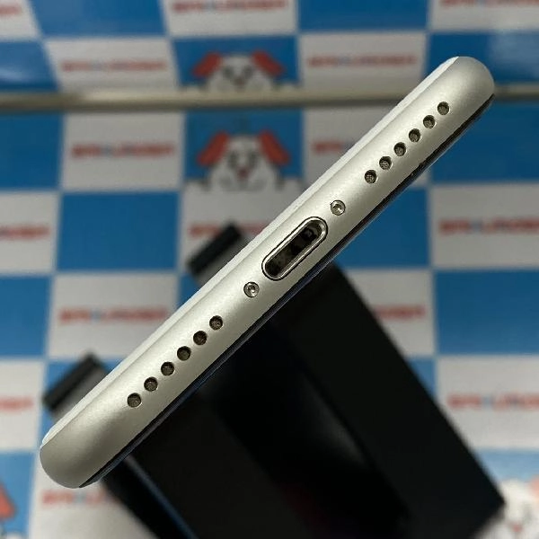 iPhoneSE 第2世代 SoftBank版SIMフリー 64GB MX9T2J/A A2296 ホワイト