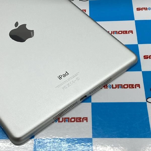iPad Air 第1世代 au 16GB MD794JA/A A1475 新品同様 シルバー
