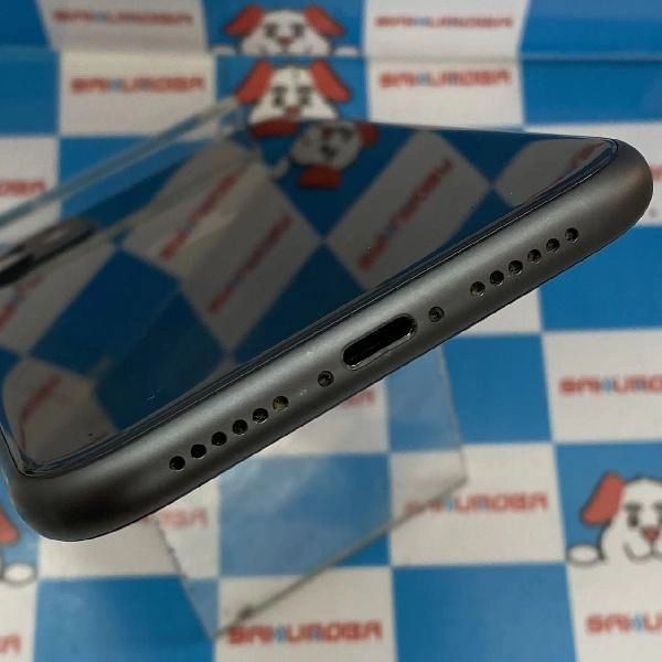 iPhone11 au版SIMフリー 64GB MWLT2J/A A2221 美品 ブラック