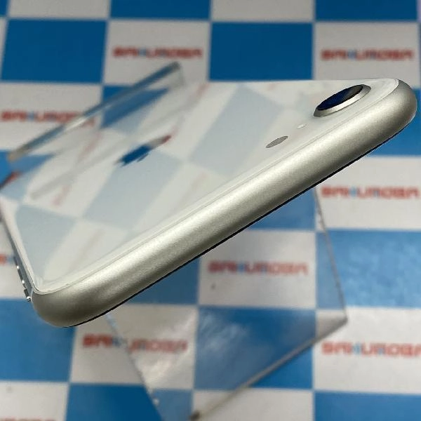 iPhoneSE 第2世代 docomo版SIMフリー 64GB NX9T2J/A A2296 ホワイト