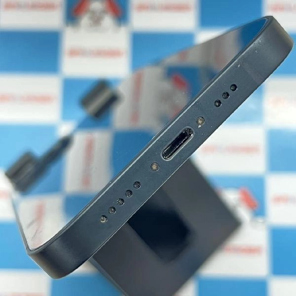 iPhone13 Apple版SIMフリー 256GB MLNH3 J/A A2631 極美品