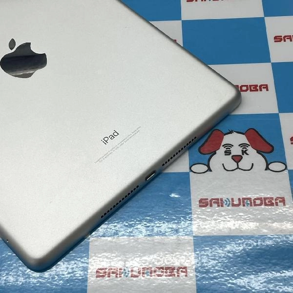 iPad 第6世代 au版SIMフリー 32GB MR6P2J/A A1954 新品同様