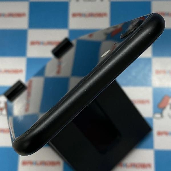 iPhoneSE 第2世代 Apple版SIMフリー 128GB MHGT3J/A A22296 極美品 ブラック