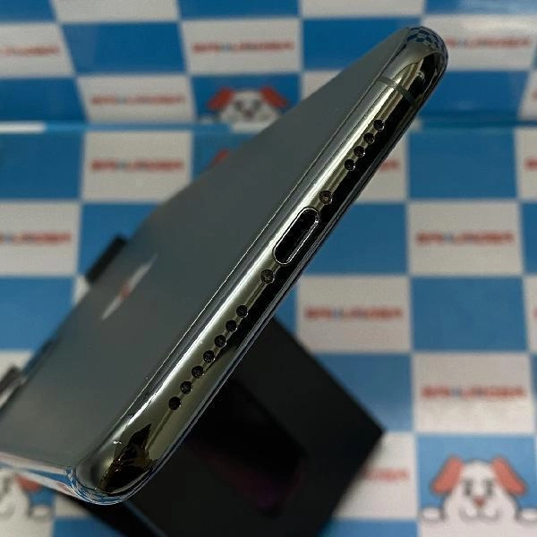 iPhone11 Pro Max docomo版SIMフリー 256GB MWHM2J/A A2218 ミッドナイトグリーン