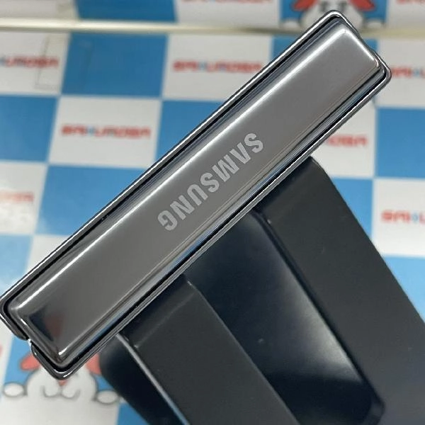 Galaxy Z Flip5 SCG23 au 256GB 美品