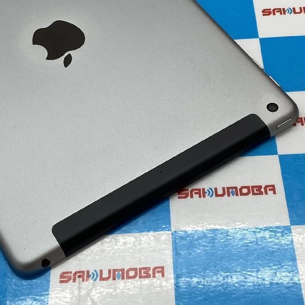 iPad 第5世代 au版SIMフリー 32GB MP1J2J/A A1823 美品