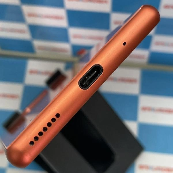 Xperia 8 SOV42 au 64GB