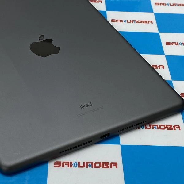 iPad 第8世代 Wi-Fiモデル 32GB MYL92J/A A2270 美品