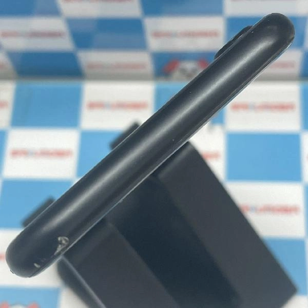 iPhoneSE 第2世代 SoftBank版SIMフリー 128GB MWM22J/A A2221 ジャンク品 ブラック