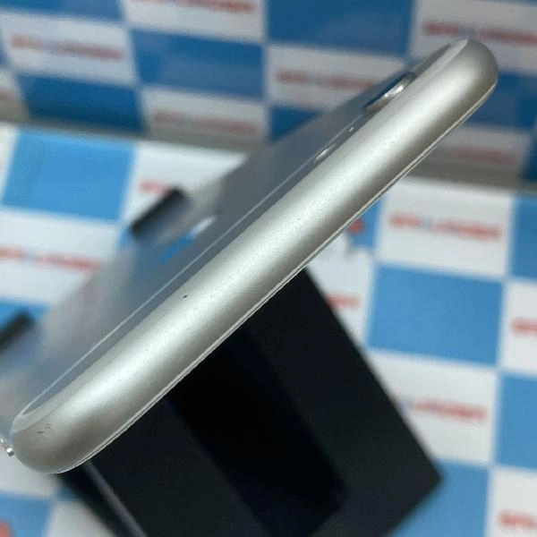 iPhone6 docomo 64GB MG4H2J/A A1586