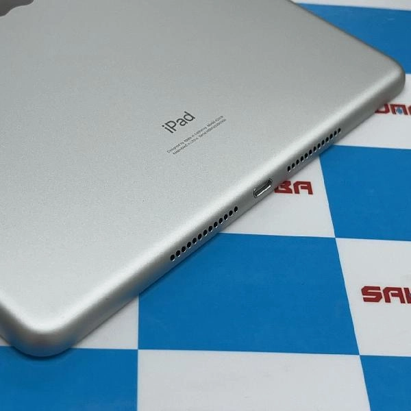 iPad 第8世代 Apple版SIMフリー 32GB MYMJ2J/A A2429 開封未使用