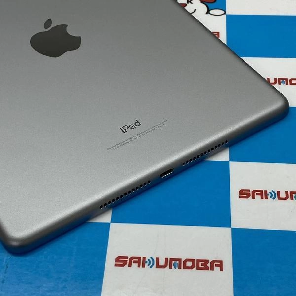 iPad 第6世代 au版SIMフリー 32GB MR6N2J/A A1954 極美品