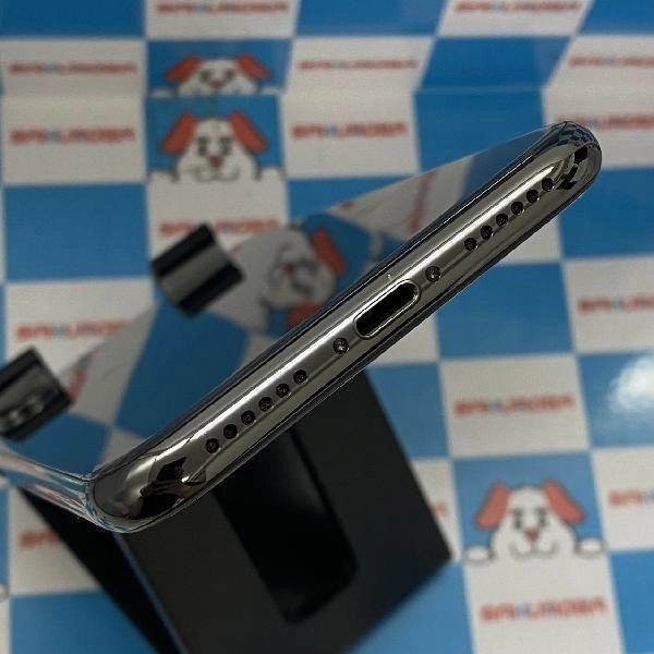 iPhoneX au 256GB MYMK2J/A A2429