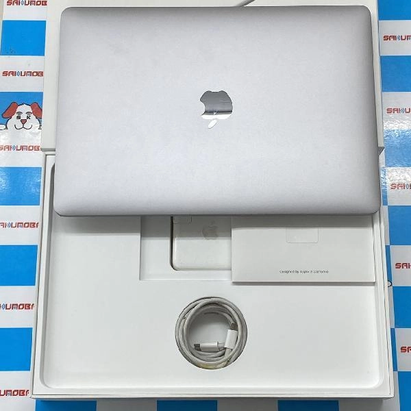 MacBook Pro 13インチ 2019 Thunderbolt 3ポートx 2  8GB 256GB MUHP2JA/A USキーボード スペースグレイ